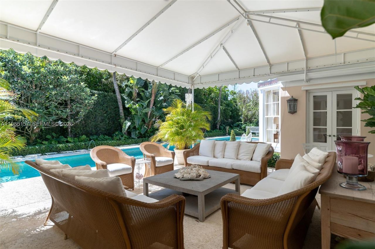 74 Gomez Rd , Jupiter Island, FL 33455 Photo