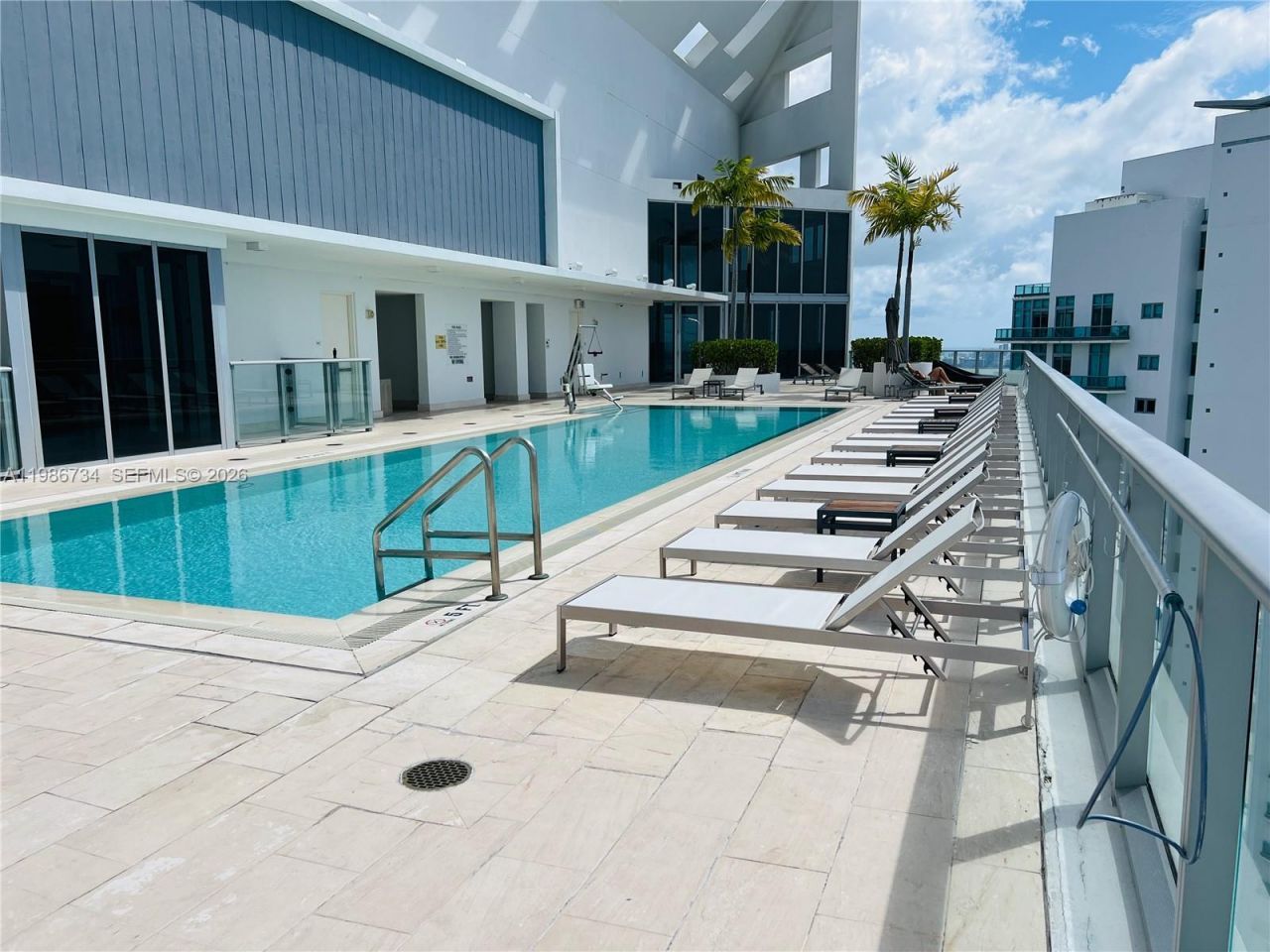 1300 Brickell Bay Dr, Unit 1606, Miami, FL 33131 Photo
