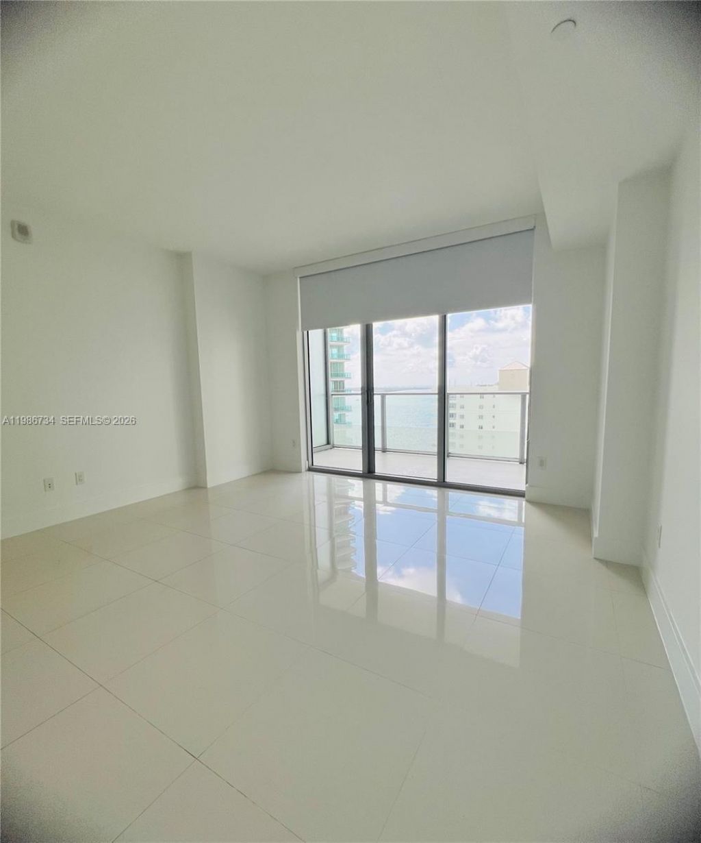 1300 Brickell Bay Dr, Unit 1606, Miami, FL 33131 Photo