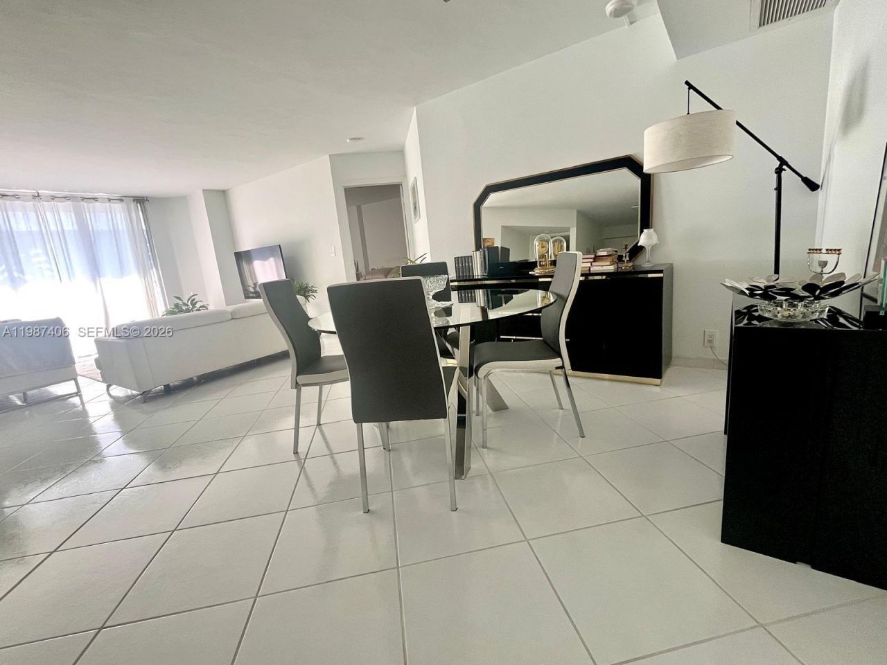 3530 Mystic Pointe Dr, Unit 1412, Aventura, FL 33180 Photo