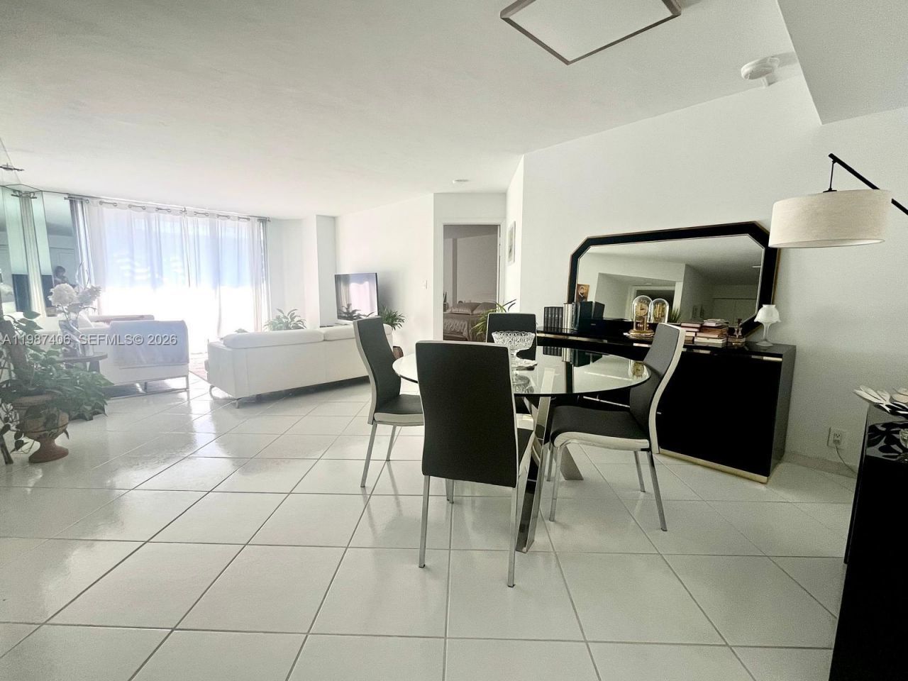3530 Mystic Pointe Dr, Unit 1412, Aventura, FL 33180 Photo