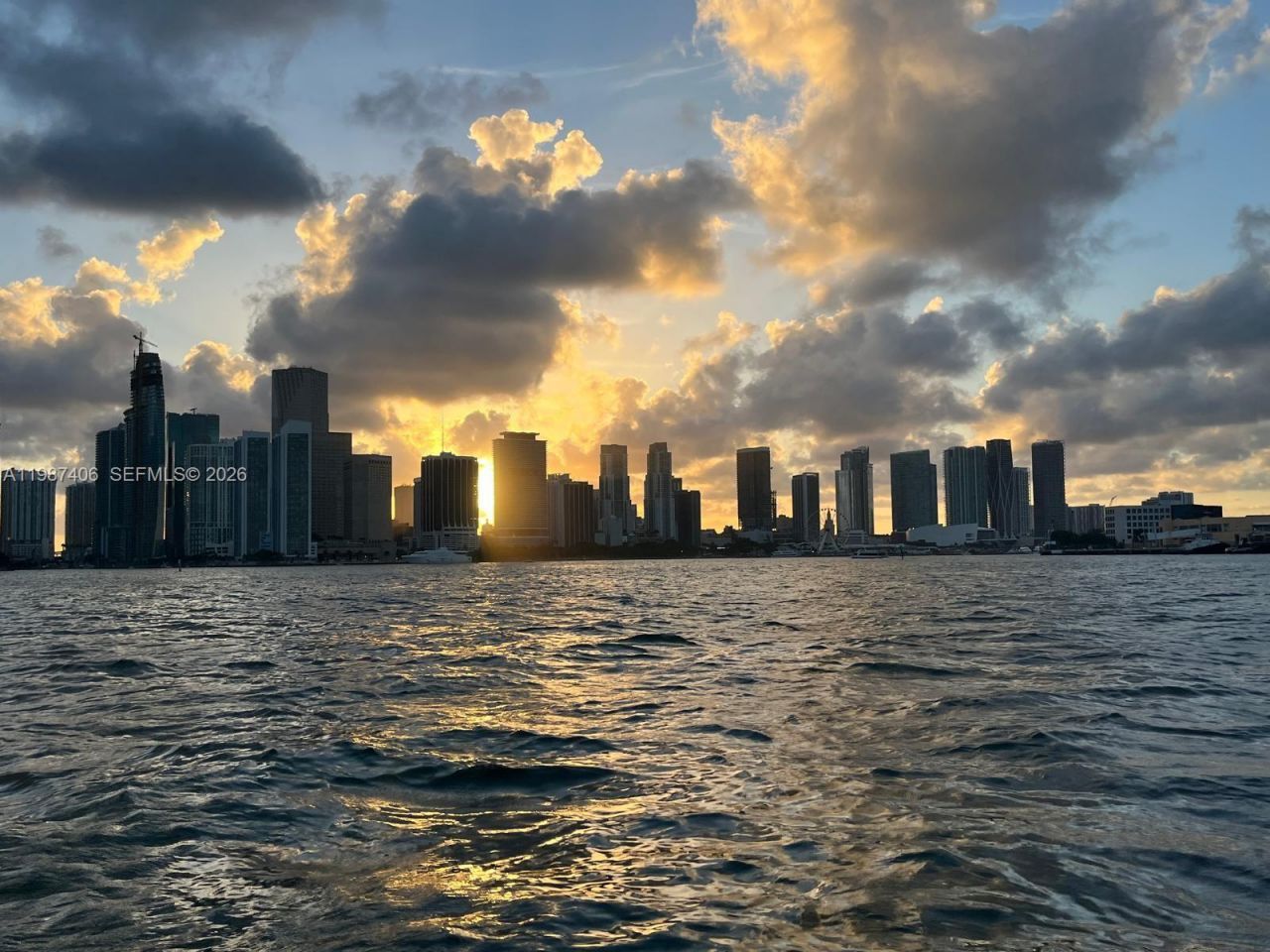 3530 Mystic Pointe Dr, Unit 1412, Aventura, FL 33180 Photo