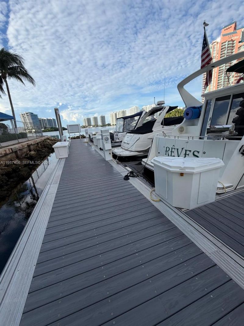 3530 Mystic Pointe Dr, Unit 1412, Aventura, FL 33180 Photo