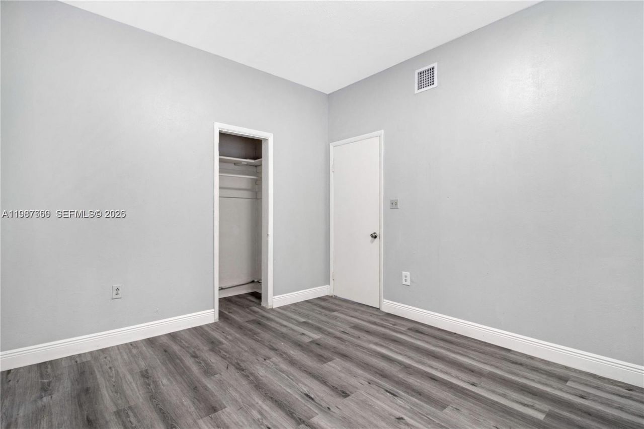 327 SW 20th St, Unit 2, Fort Lauderdale, FL 33315 Photo