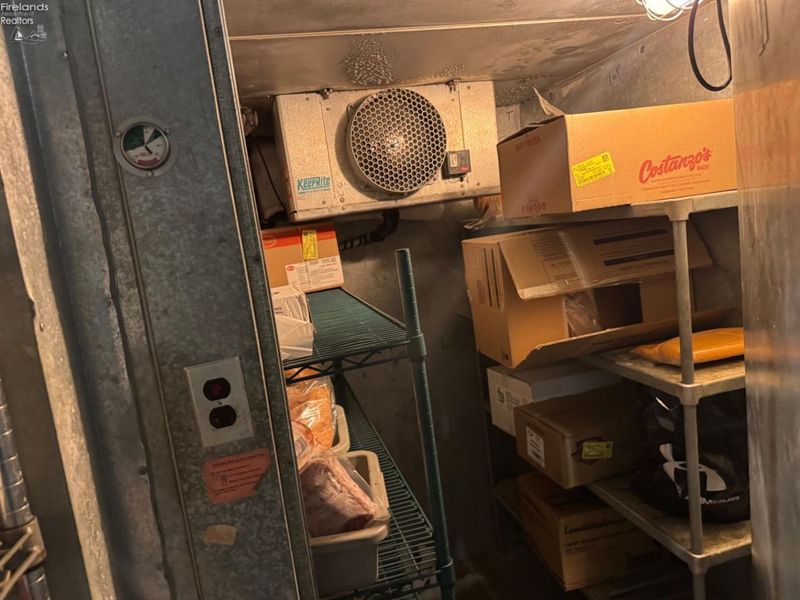 41573 N Ridge Road, Elyria, OH 44035 Photo 28