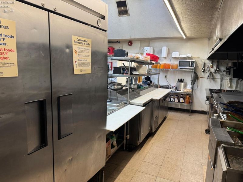 41573 N Ridge Road, Elyria, OH 44035 Photo 31