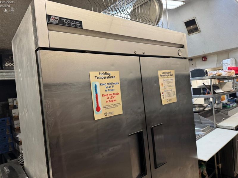 41573 N Ridge Road, Elyria, OH 44035 Photo 33