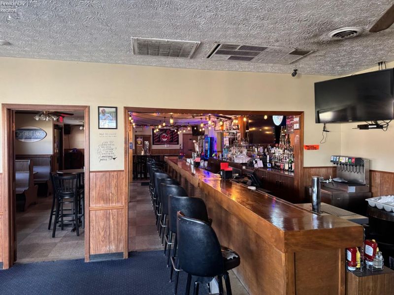 41573 N Ridge Road, Elyria, OH 44035 Photo 9