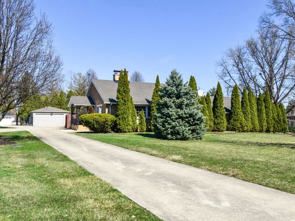 1005 Black Rd. , Joliet, IL 60435