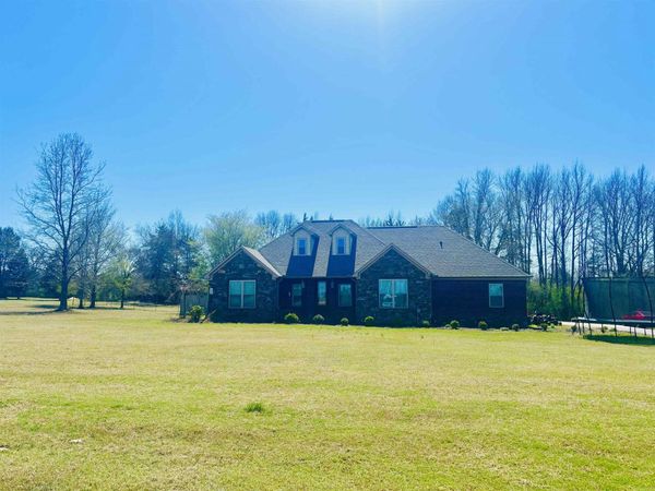 3 Dejarnett Road, Greenbrier, AR 72058