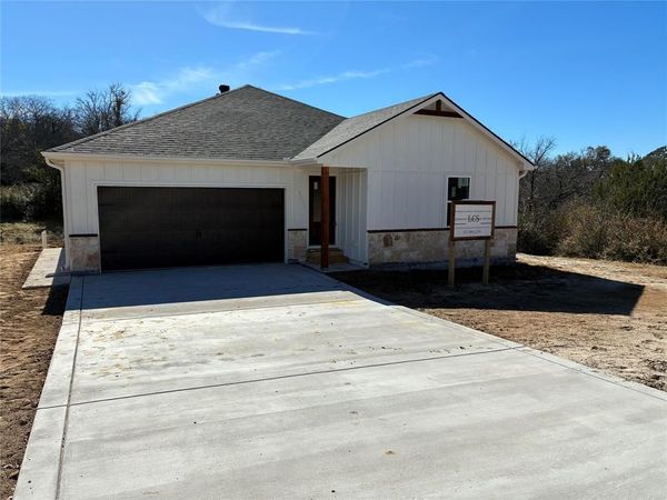 7007 Clarke Drive , Lake Worth, TX 76135