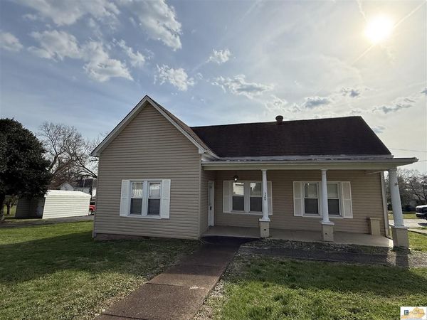 320 N West Street, Munfordville, KY 42765