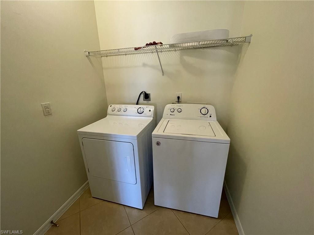 8560 Evernia Ct, Unit 204, Estero, FL 34135 Photo