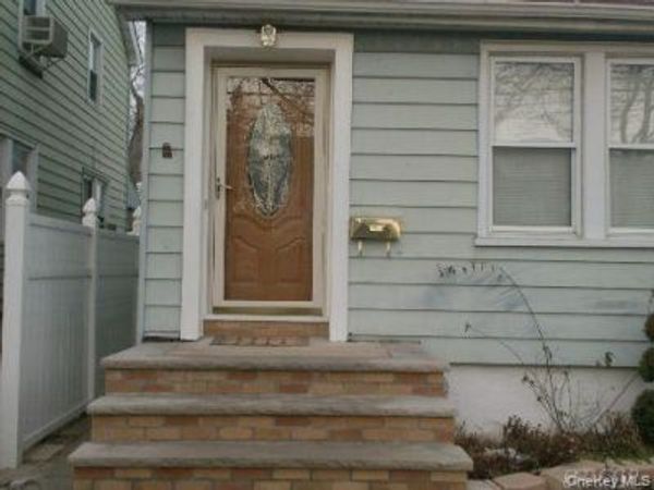 24327 144th Avenue , Rosedale, NY 11422