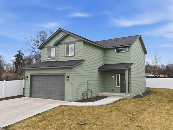 1220 N Walnut Ln, Spokane Valley, WA 99206