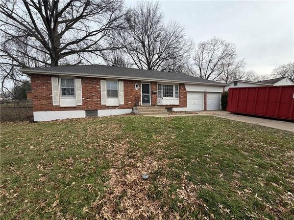 14216 E 37th S Terrace, Independence, MO 64055