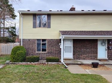 24128 Quad Park Lane, Clinton Twp, MI 48035