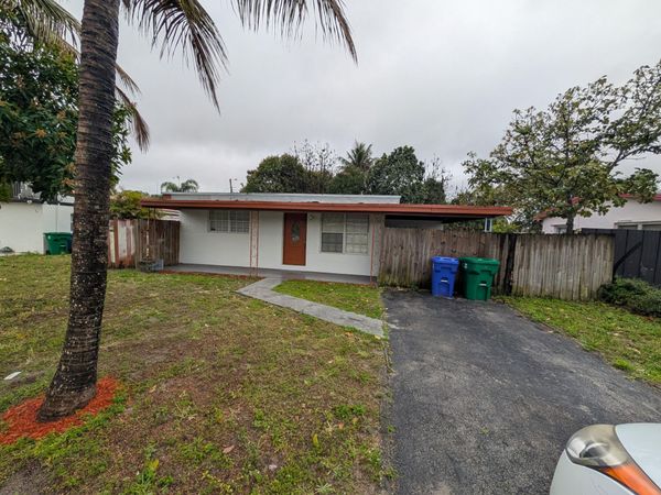 6104 SW 20th Street, Miramar, FL 33023