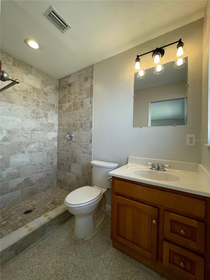 3900 14th Lane Ne, Saint Petersburg, FL 33703 Photo