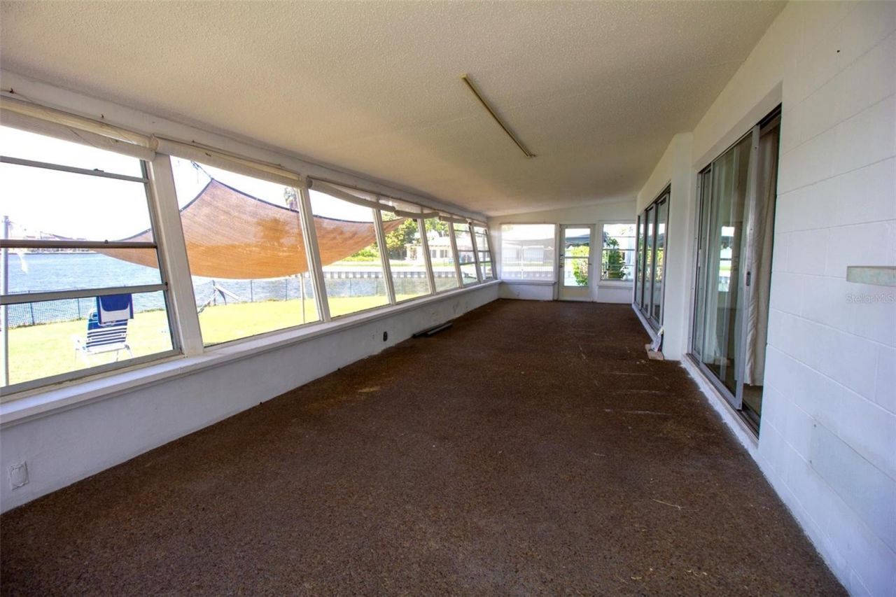 3900 14th Lane Ne, Saint Petersburg, FL 33703 Photo