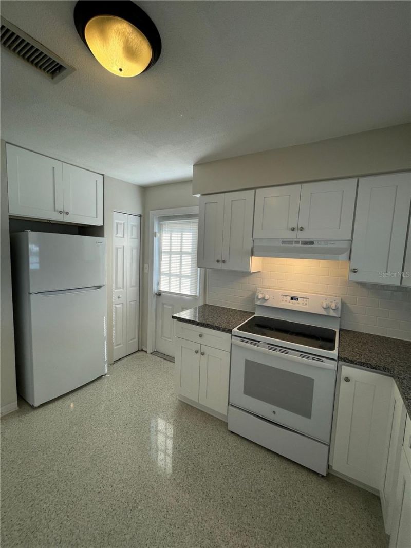 3900 14th Lane Ne, Saint Petersburg, FL 33703 Photo