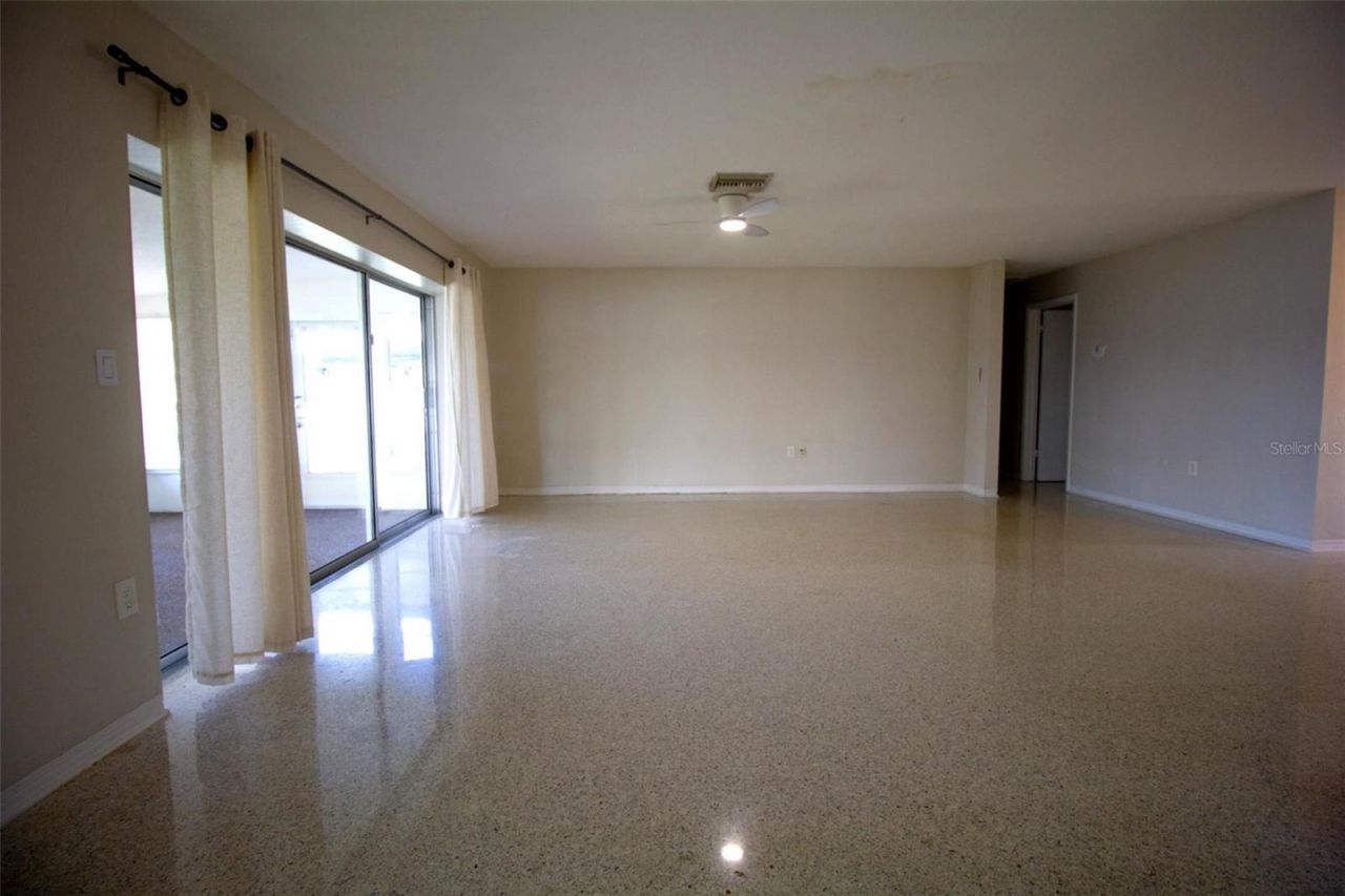 3900 14th Lane Ne, Saint Petersburg, FL 33703 Photo