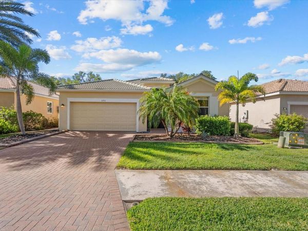 11711 BREADFRUIT LANE, VENICE, FL 34292