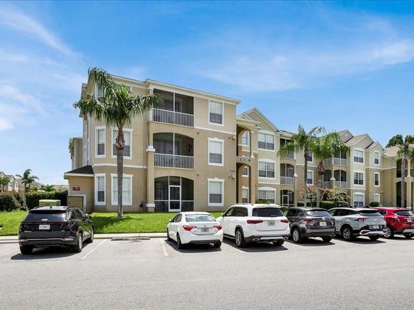 2307 SILVER PALM DRIVE , Unit 102, KISSIMMEE, FL 34747