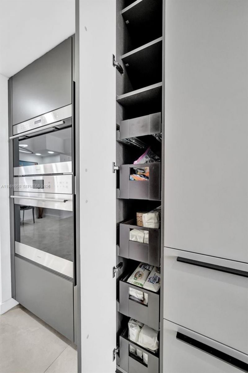 20281 E Country Club Dr, Unit 2209, Aventura, FL 33180 Photo