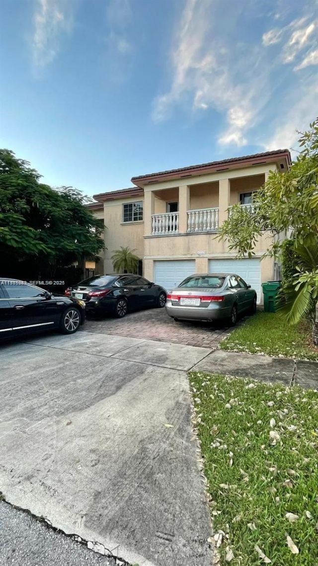 15579 SW 10th Ln , Miami, FL 33194 Photo