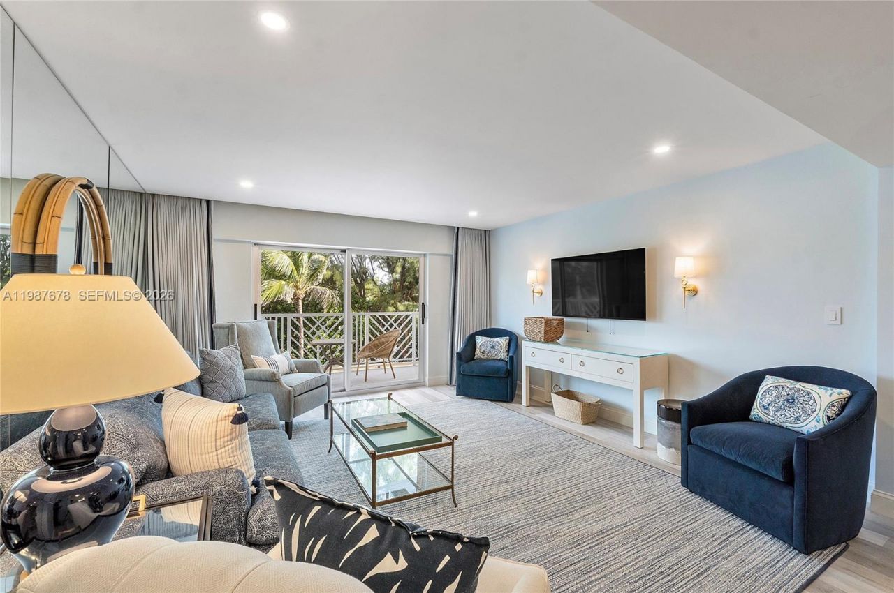 170 N Ocean Blvd, Unit 304, Palm Beach, FL 33480 Photo