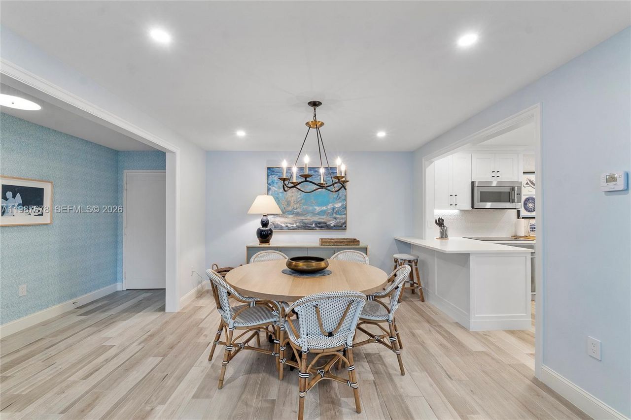 170 N Ocean Blvd, Unit 304, Palm Beach, FL 33480 Photo