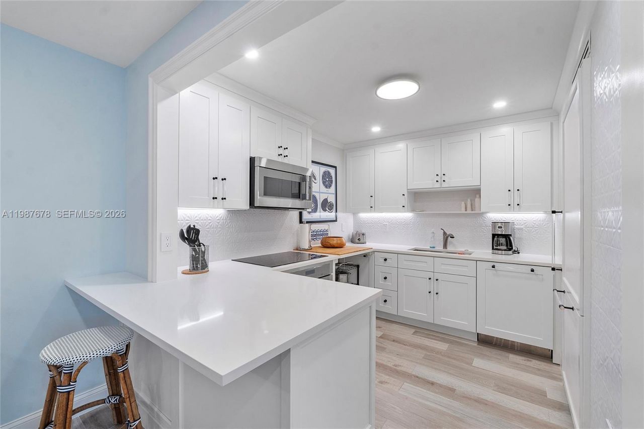 170 N Ocean Blvd, Unit 304, Palm Beach, FL 33480 Photo