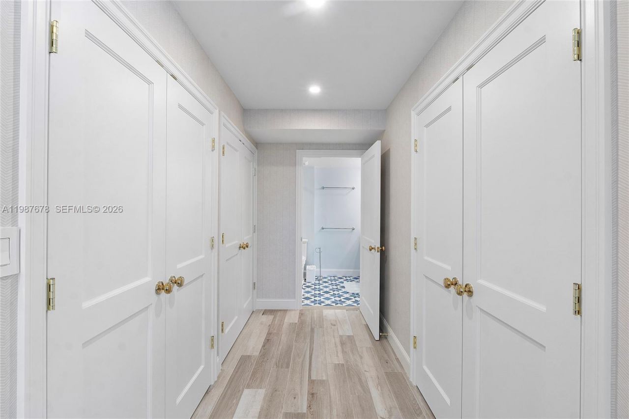 170 N Ocean Blvd, Unit 304, Palm Beach, FL 33480 Photo