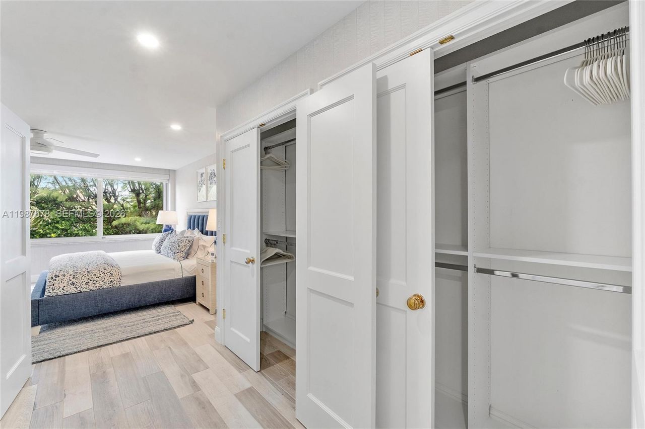 170 N Ocean Blvd, Unit 304, Palm Beach, FL 33480 Photo