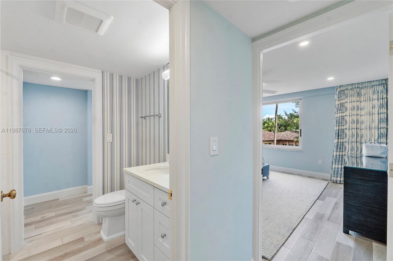 170 N Ocean Blvd, Unit 304, Palm Beach, FL 33480 Photo