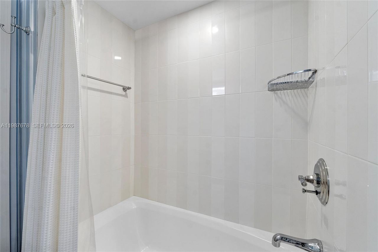 170 N Ocean Blvd, Unit 304, Palm Beach, FL 33480 Photo