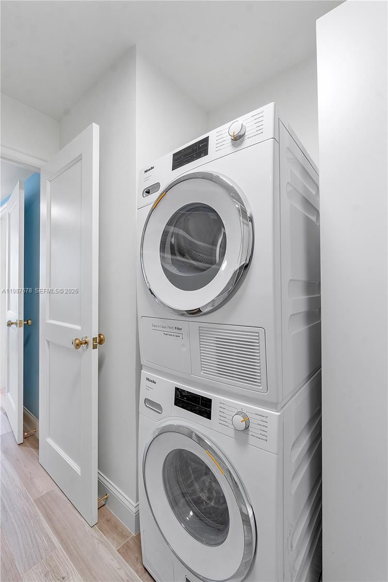 170 N Ocean Blvd, Unit 304, Palm Beach, FL 33480 Photo