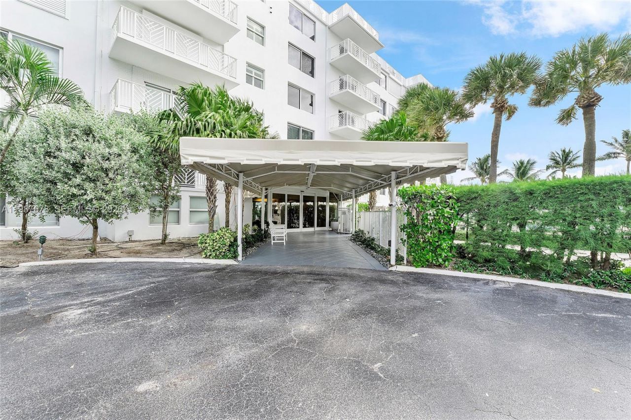 170 N Ocean Blvd, Unit 304, Palm Beach, FL 33480 Photo