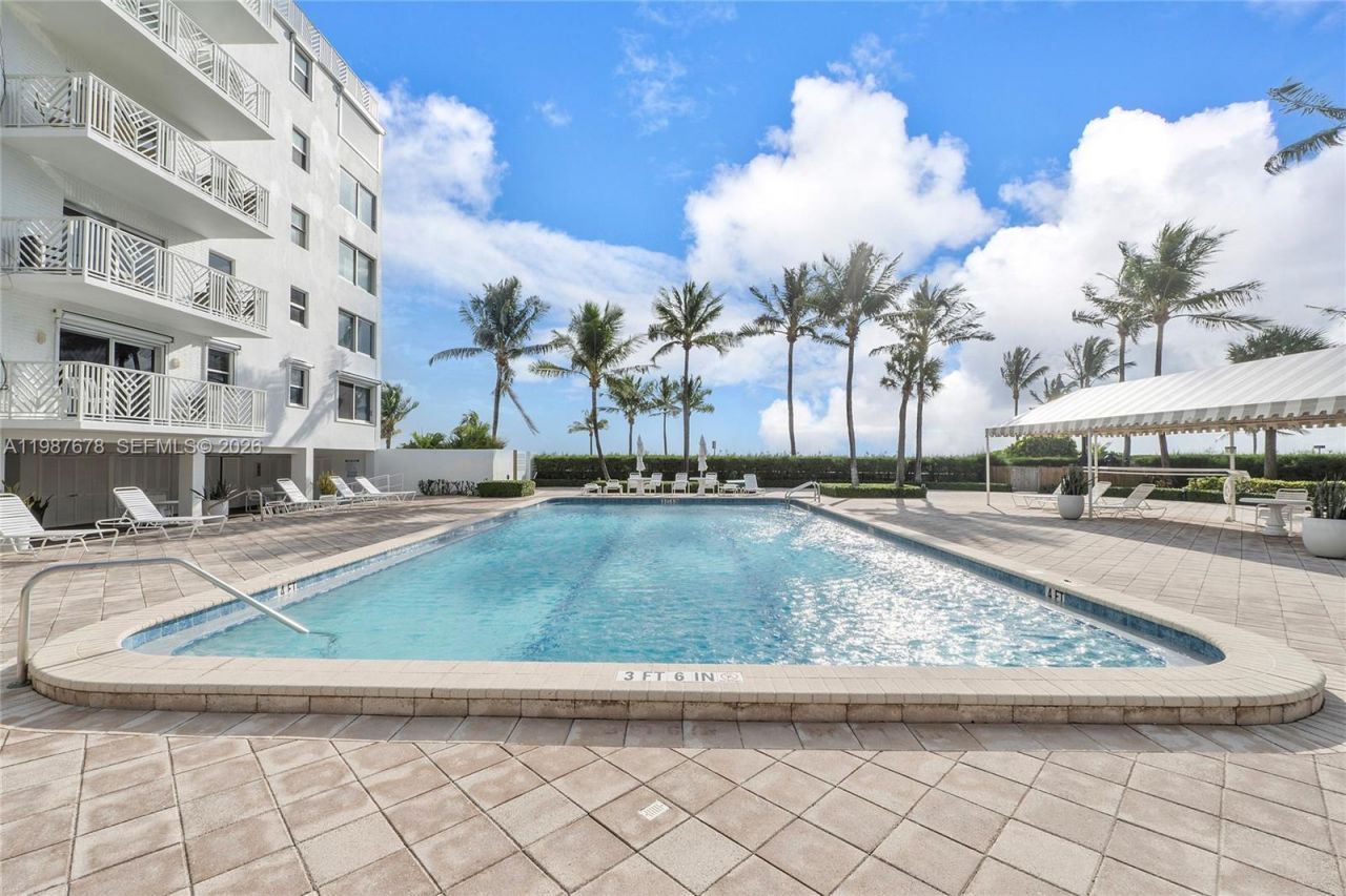 170 N Ocean Blvd, Unit 304, Palm Beach, FL 33480 Photo