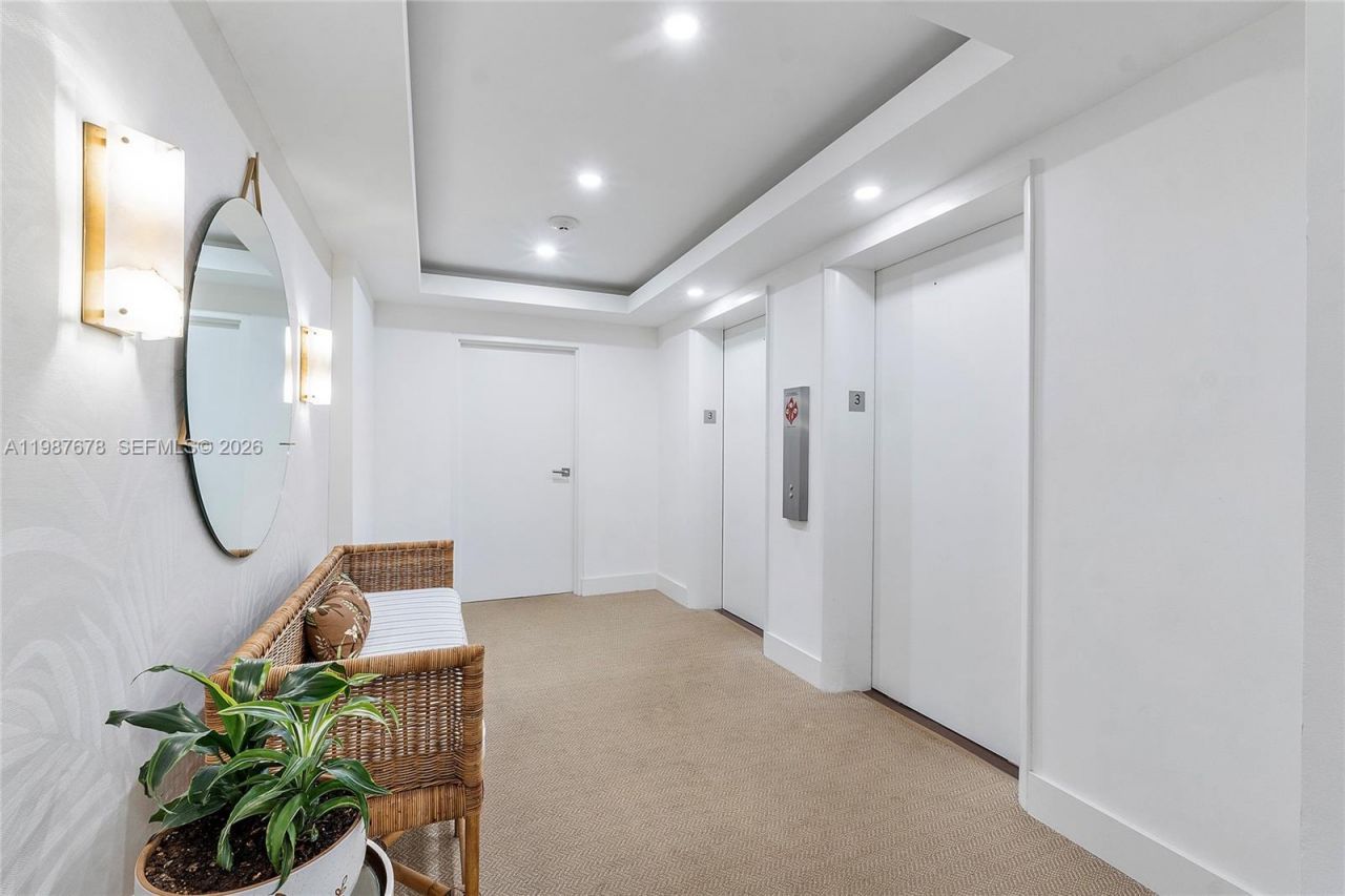 170 N Ocean Blvd, Unit 304, Palm Beach, FL 33480 Photo