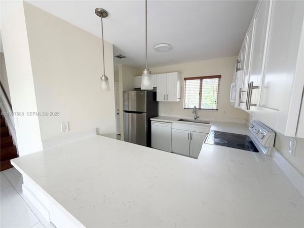 6205 Kendale Lakes Cir , Unit 288, Miami, FL 33183