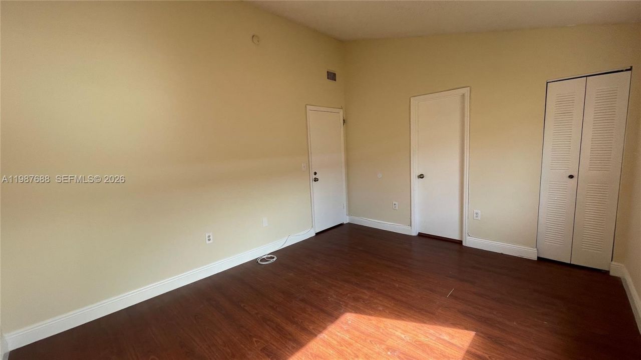 6205 Kendale Lakes Cir , Unit 288, Miami, FL 33183 Photo