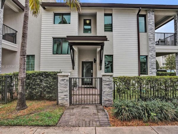 4771 NW 84th Ave, Doral, FL 33166