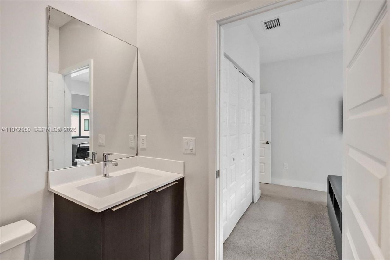 4771 NW 84th Ave, Doral, FL 33166 Photo