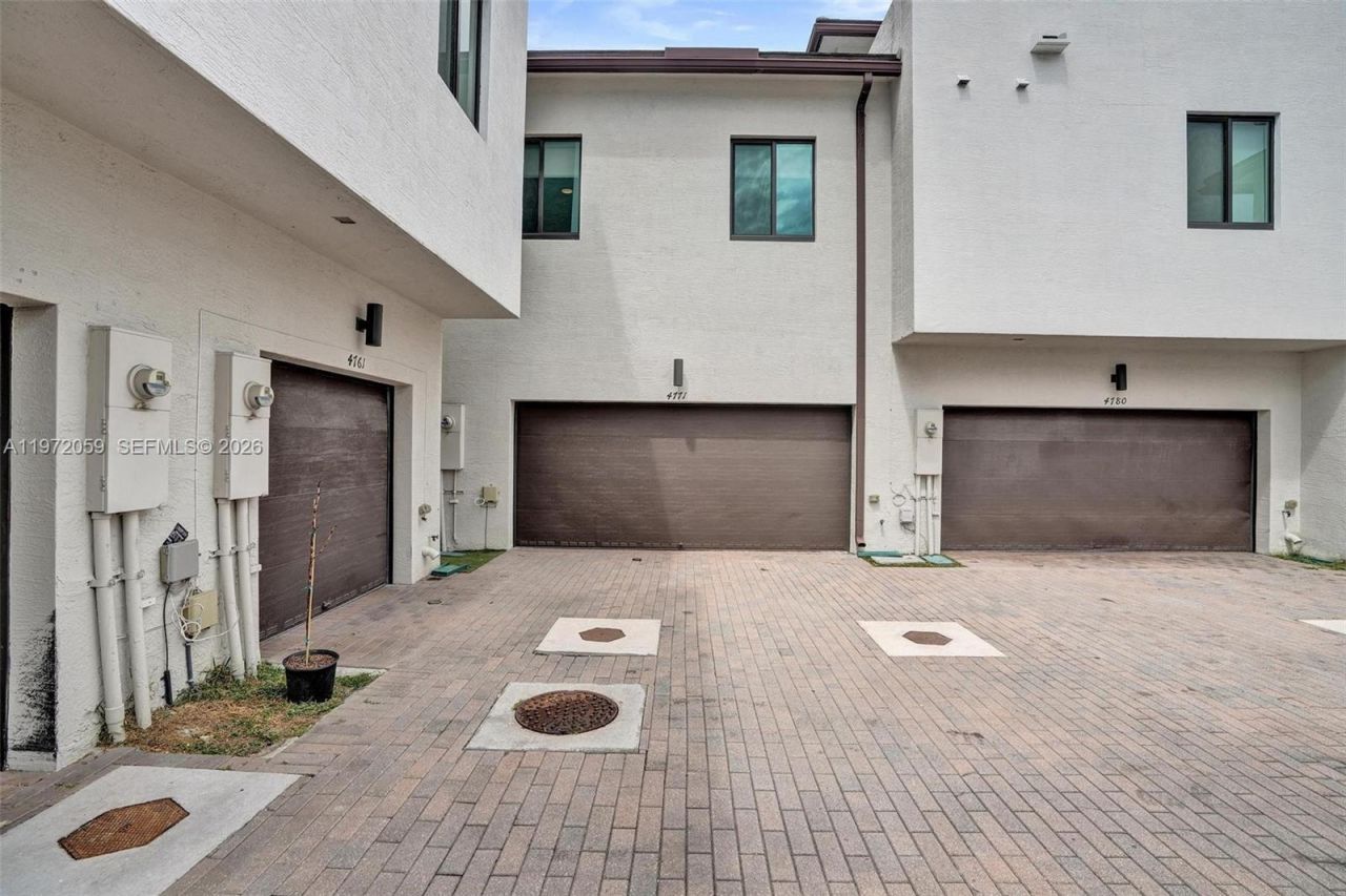 4771 NW 84th Ave, Doral, FL 33166 Photo