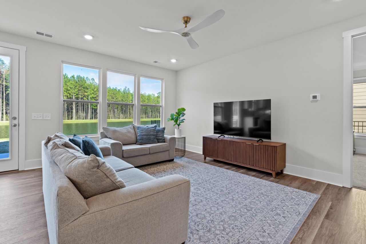 223 Summer Tanager Drive Photo 11