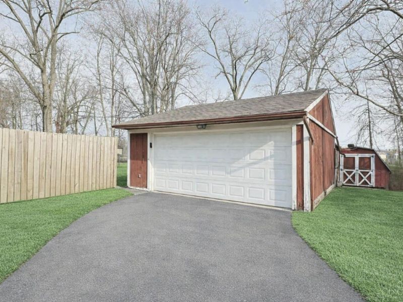 1206 Sycamore Lane, Amelia, OH 45102 Photo 3