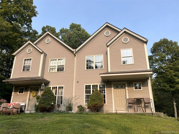 215 Rabbit Run , Plattekill, NY 12515