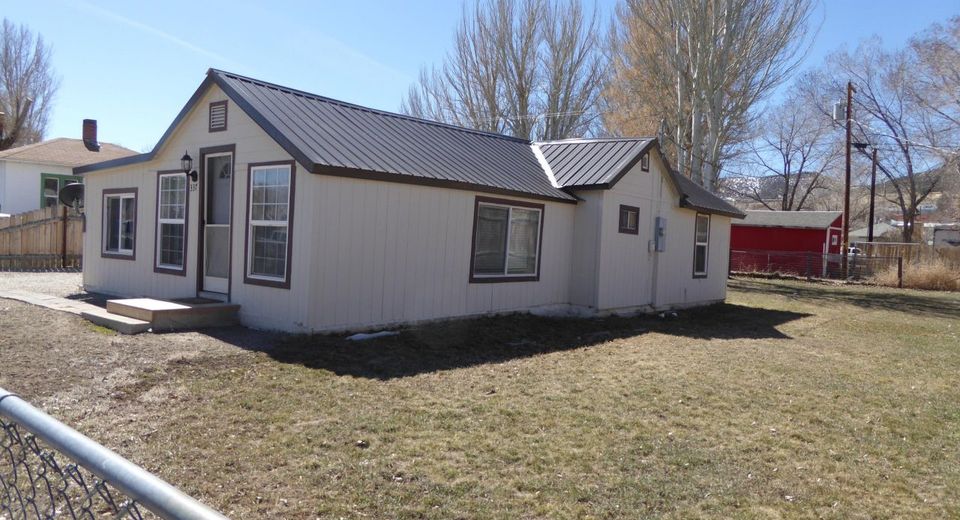 337 Ogden Avenue, Ely, NV 89301 Photo